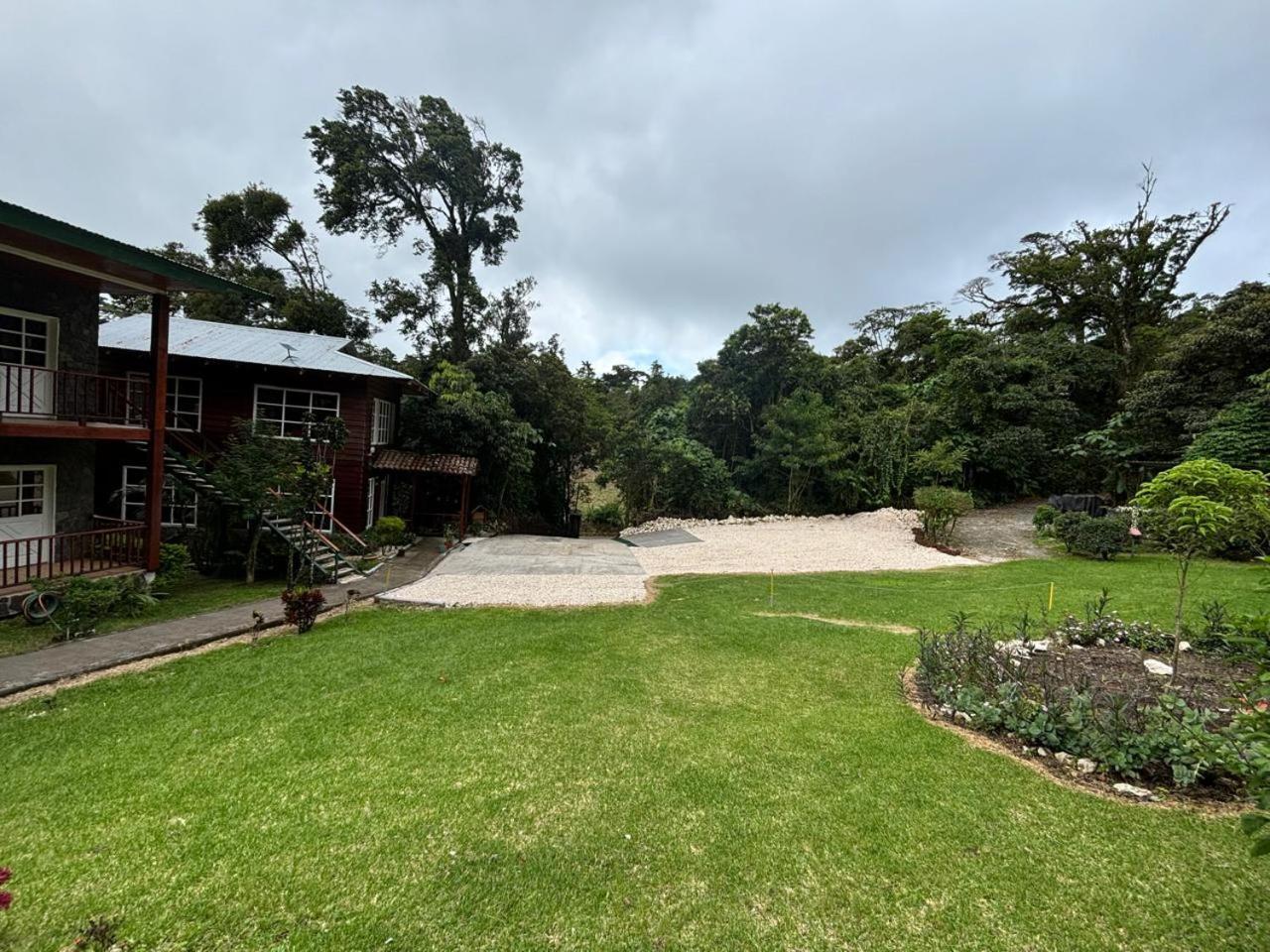 Hotel Bosque Verde Lodge Monteverde ภายนอก รูปภาพ